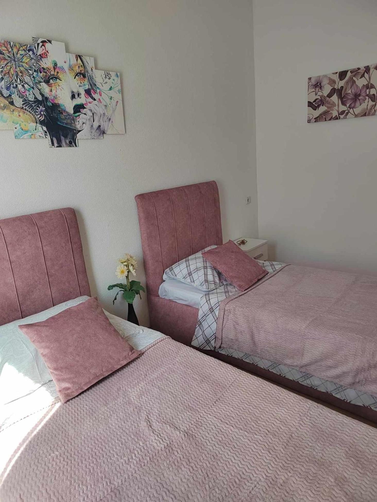 Apartmani Spomenka Seline Exterior photo